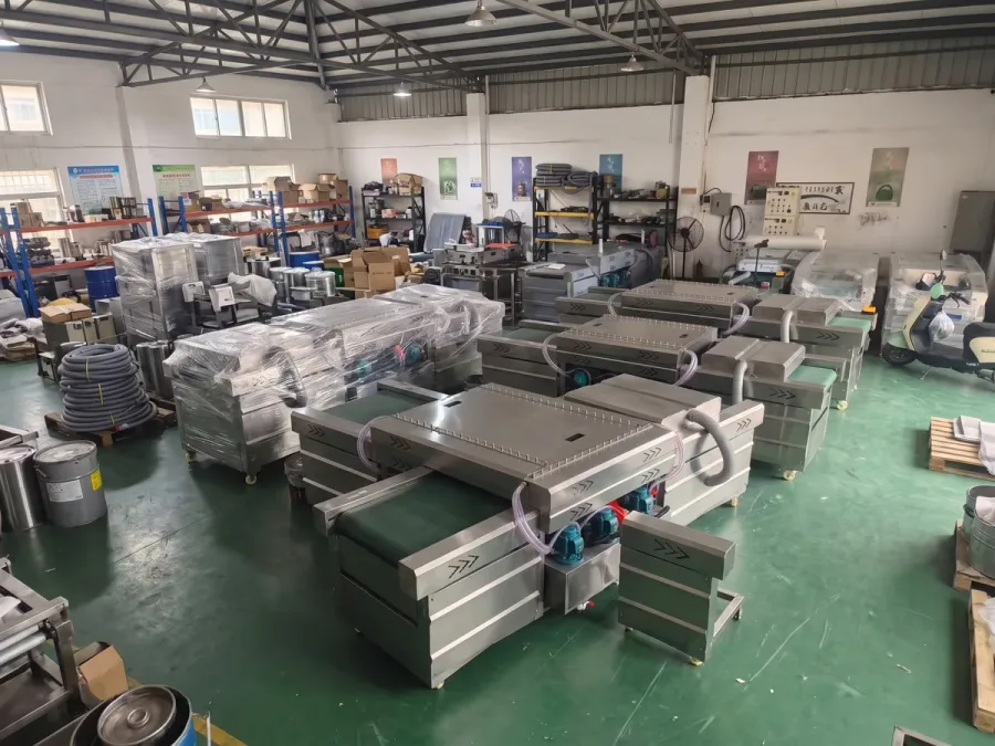 Multiple HUITENG cleaning machines prepared in the workshop